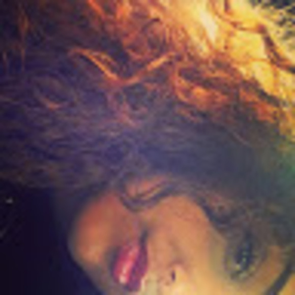 Meet your Posher, Sam - Picture 1 of 1